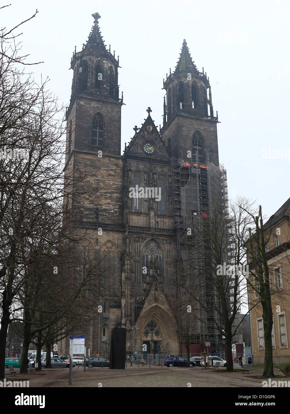 View of the Cathedral of Saints Catherine and Maurice in Magdeburg, Germany, 19 December 2012. The association 'Cathedral of Magdeburg' which supports the cathedral, presented the restored northern tower for the first time. The cathedral is the oldest Gothic cathedral on German soil and the principal church of the Evangelical Church in Central Germany. Photo: Jens Wolf Stock Photo