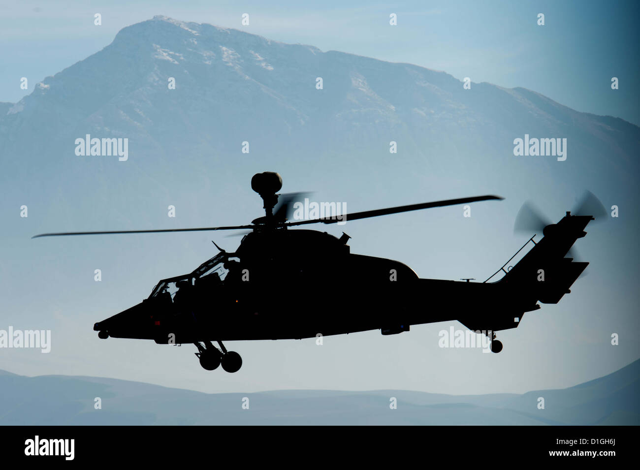Combat helicopter tiger hi-res stock photography and images - Alamy