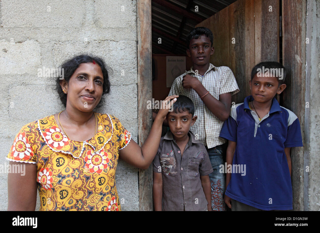New sri lanka house hi-res stock photography and images - Alamy