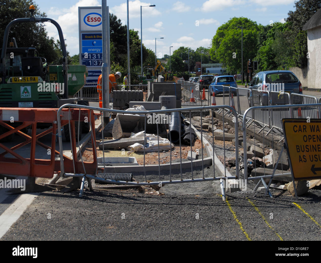 Uk Urban Road Works Hi-res Stock Photography And Images - Alamy