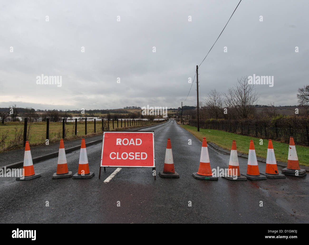 Traffic Cones Scotland High Resolution Stock Photography and Images Alamy