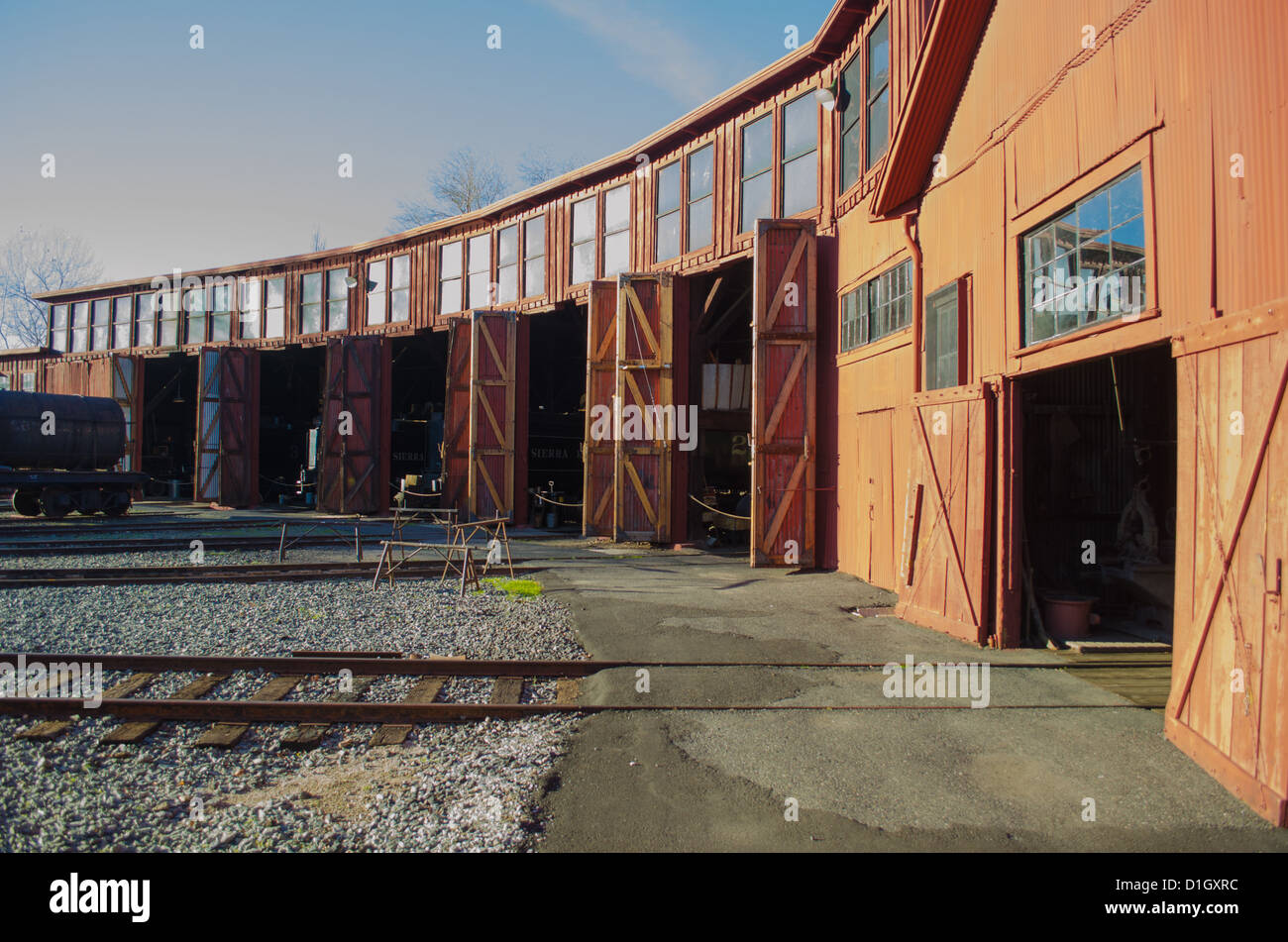 Railroad Roundhouse High Resolution Stock Photography And Images Alamy