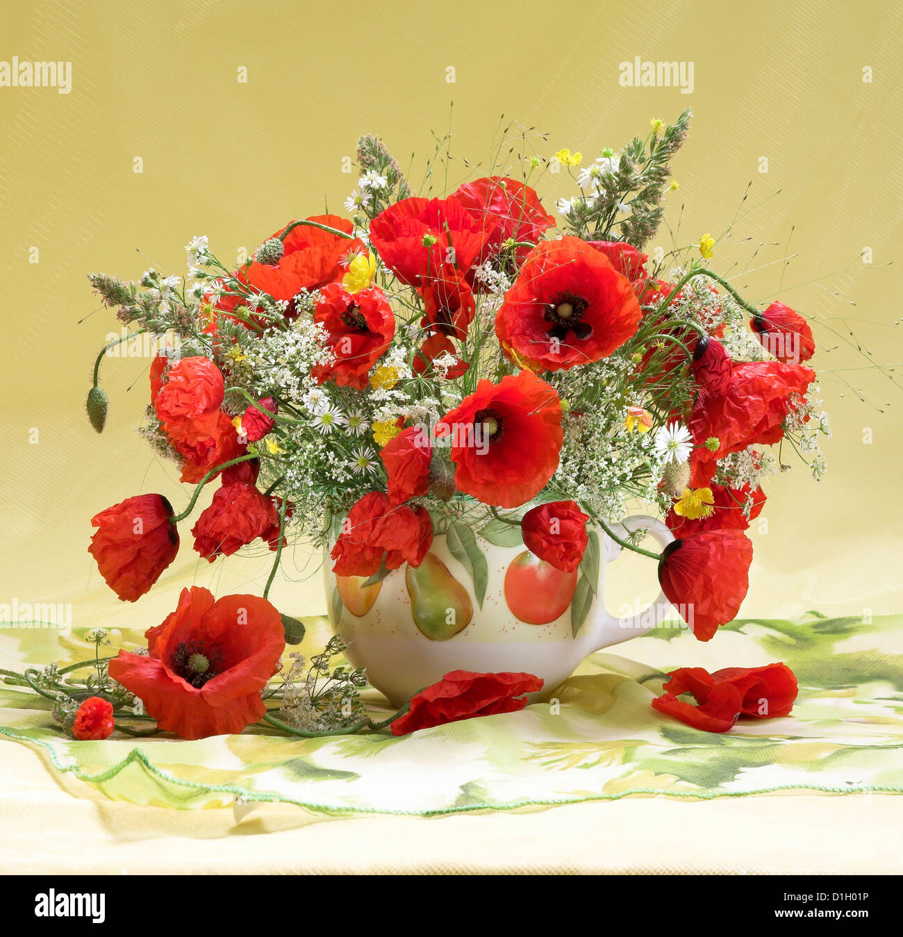 Bouquet hi-res stock photography and images - Alamy