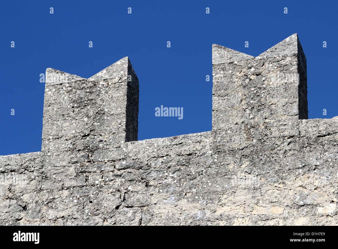 Battle Wall Defense architecture hi-res stock photography and images - Alamy