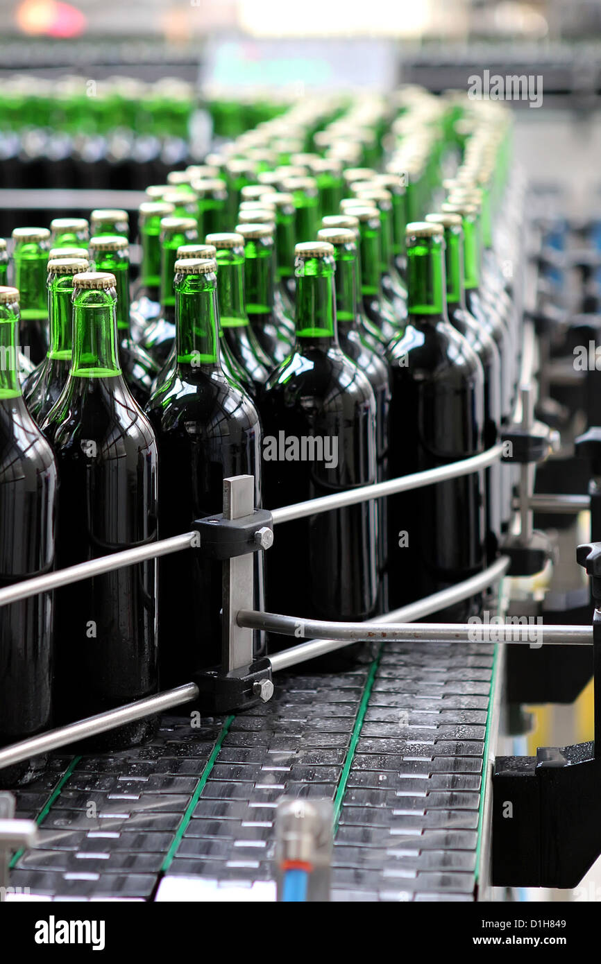 Bottling plant Stock Photo Alamy