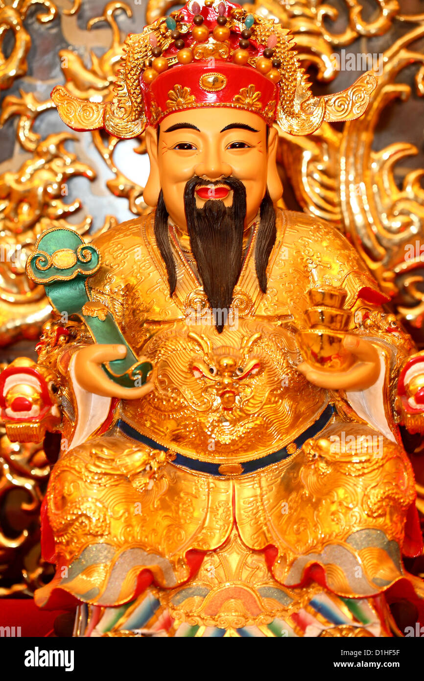 chinese wealth buddha statue Stock Photo Alamy