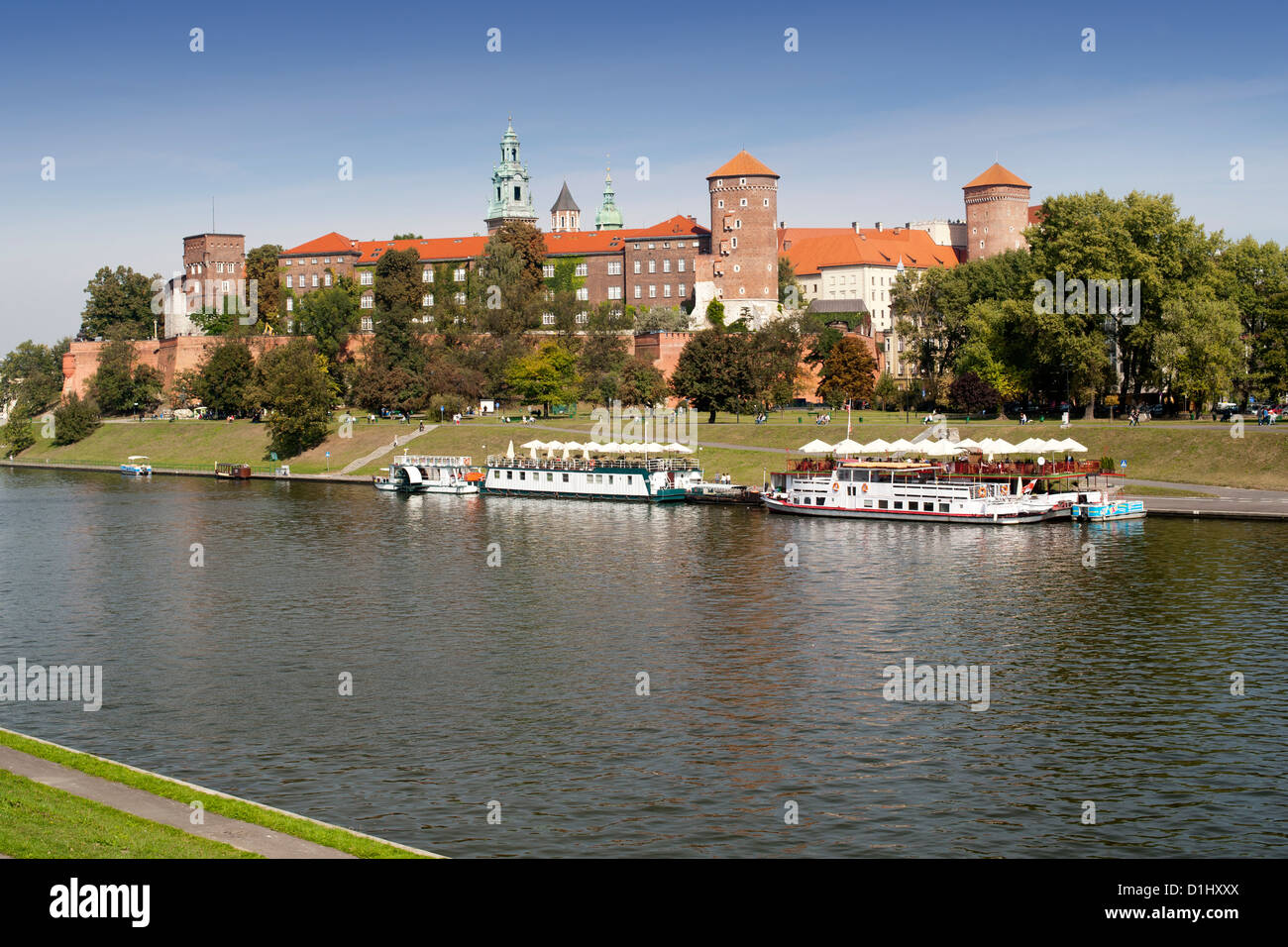 Wawel castle and the Wista River in Krakow in southern Poland. Stock Photo