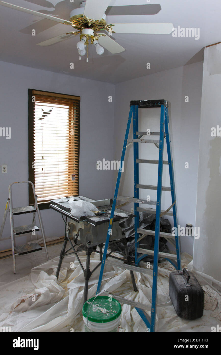 Room Fix Room repair hi-res stock photography and images - Alamy