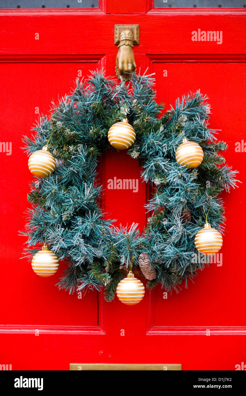 Door wreath and knocker hires stock photography and images Alamy