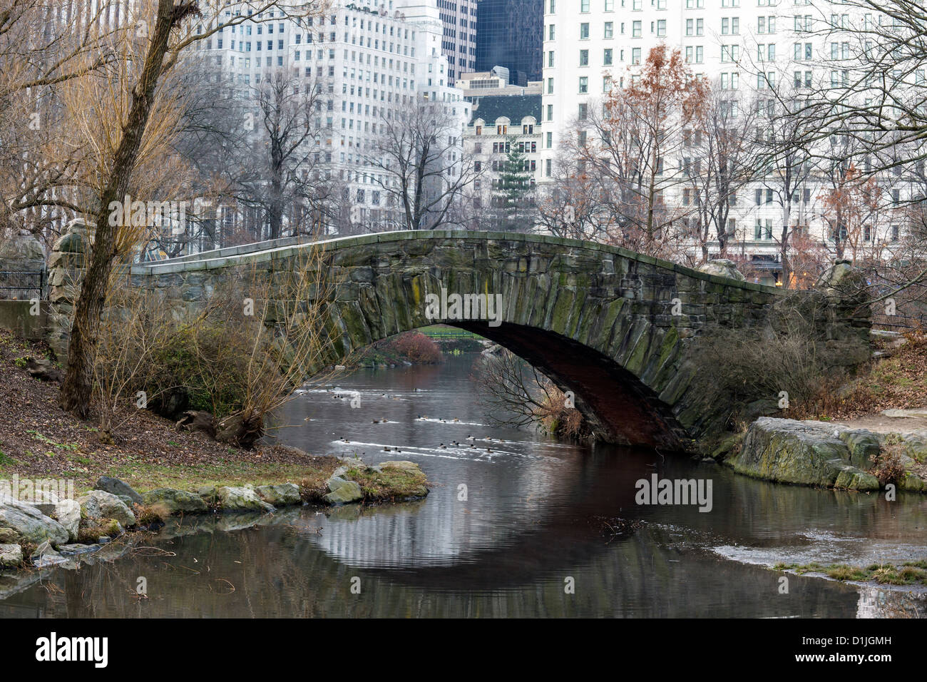 Central Park New York City Gapstow Bridge Stock Photo Alamy