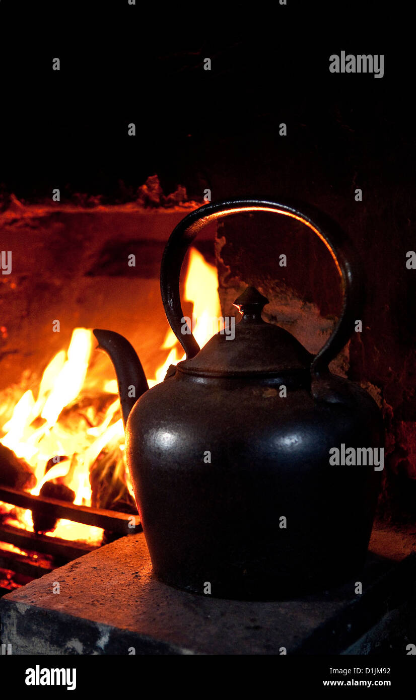 Tea Pot Fire High Resolution Stock Photography and Images Alamy