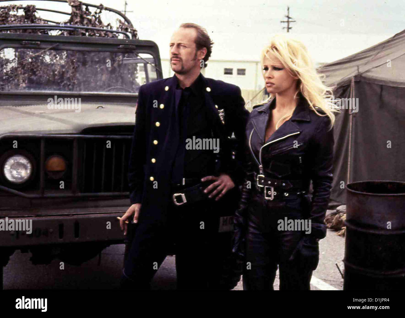 pamela anderson barb wire premiere pamela anderson barb wire premiere