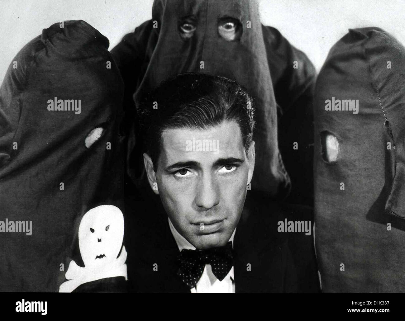 Geheimbund 'Schwarze Legion'  Black Legion  Humphrey Bogart Als Frank Taylor (Humphrey Bogart,m) den Tod seines Freundes Stock Photo