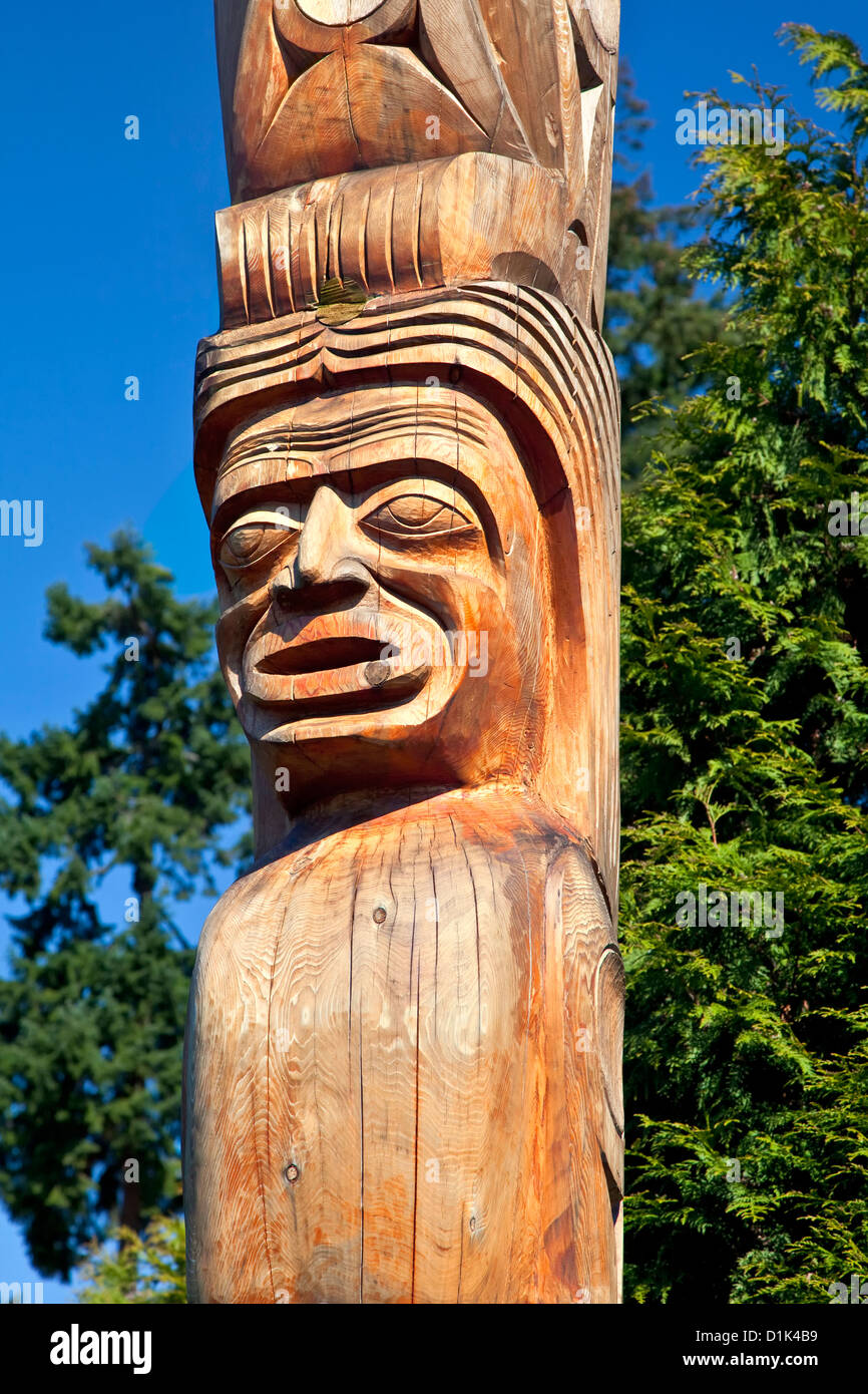 Totem pole made by Rande Cook.a Kwakwaka´wakw artist from Canada Stock  Photo - Alamy, cooking totem 