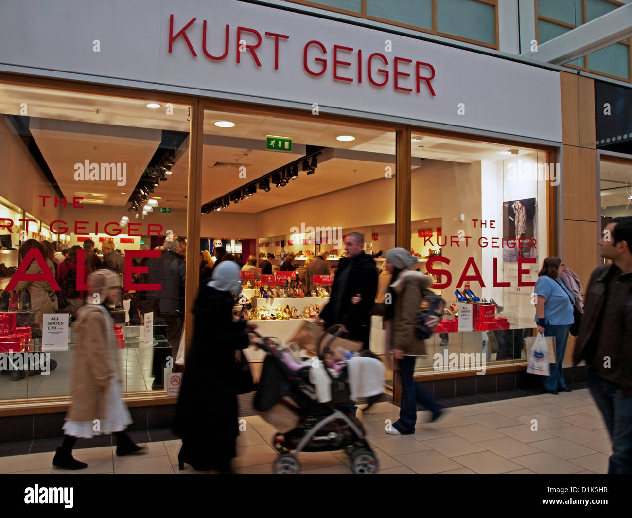 shoe shops in york designer outlet