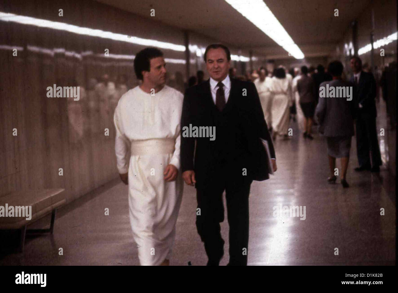 Rendezvous Im Jenseits Defending Your Life Albert Brooks Rip Torn Im Jenseits Muss Daniel Albert Brooks L Fuer Sein Leben Stock Photo Alamy