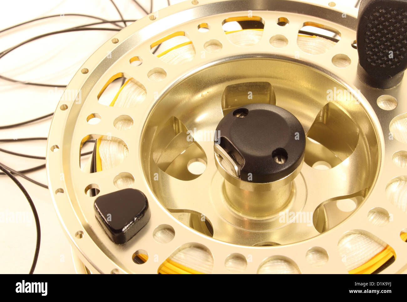 saltwater fly fishing reels