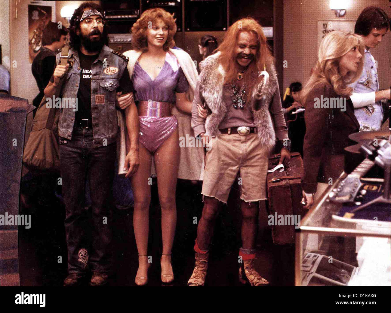 Noch Mehr Rauch Um Ueberhaupt Nichts Cheech Chong's Next Movie Chong  (Thomas Chong, l) und Cheech (Richard Marin, r) *** Stock Photo - Alamy