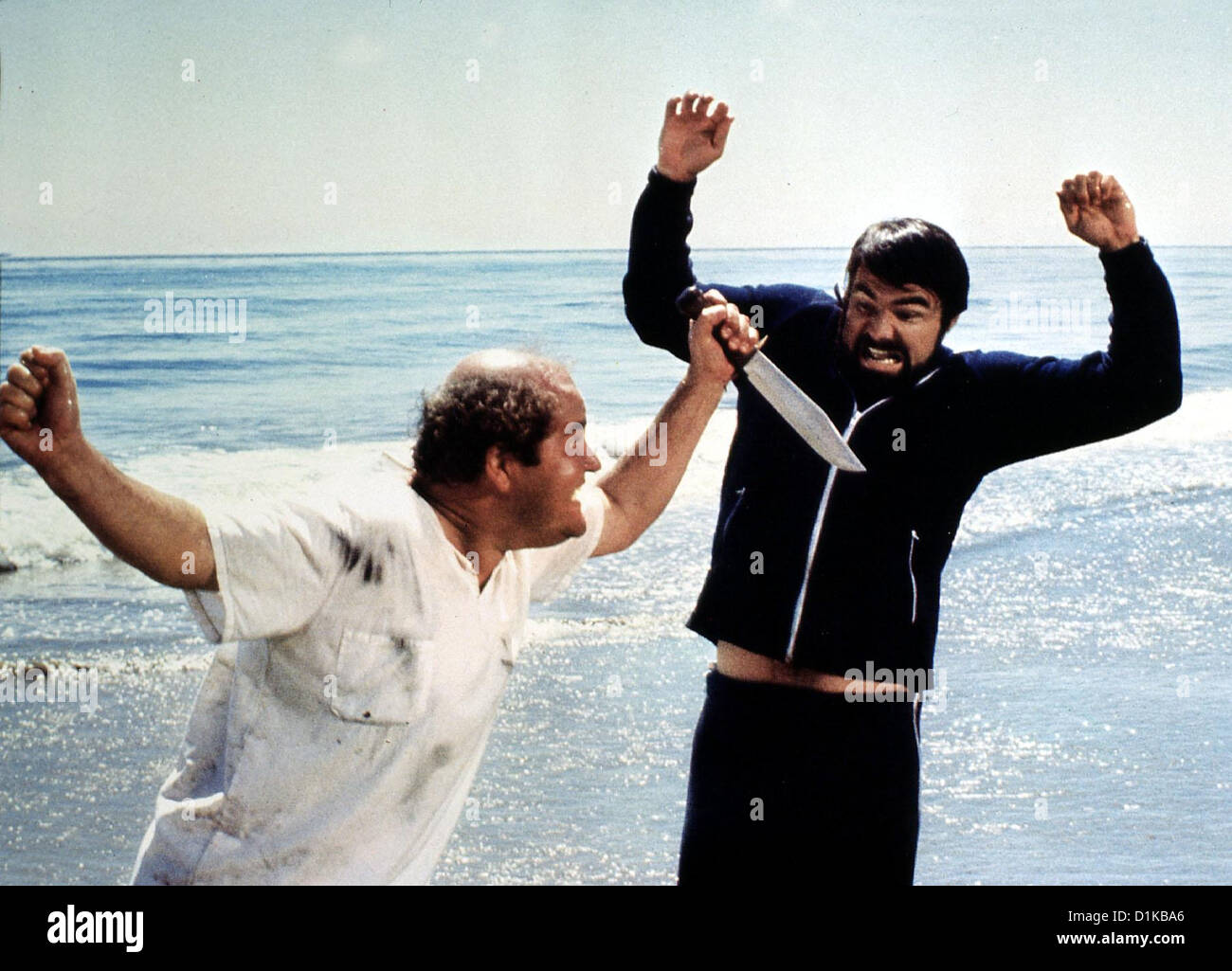 Nobody Is Perfect  End,  Dom De Luise, Burt Reynolds Nach einem missglueckten Selbstmordversuch bittet Sonny (Burt Reynolds, r) Stock Photo