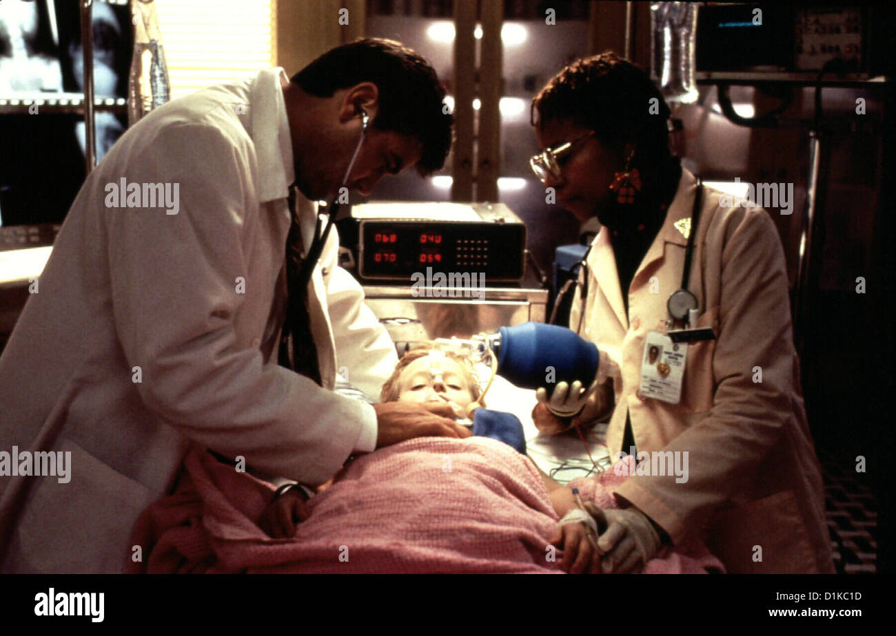 Emergency Room  Er - Emergency Room  George Clooney Dr. Douglas Ross (George Clooney, l) *** Local Caption *** 1994 tv-series, Stock Photo