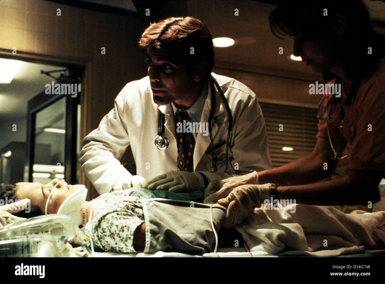 Emergency Room  Er - Emergency Room  George Clooney Dr. Douglas Ross (George Cloony) *** Local Caption *** 1994 tv-series, Stock Photo