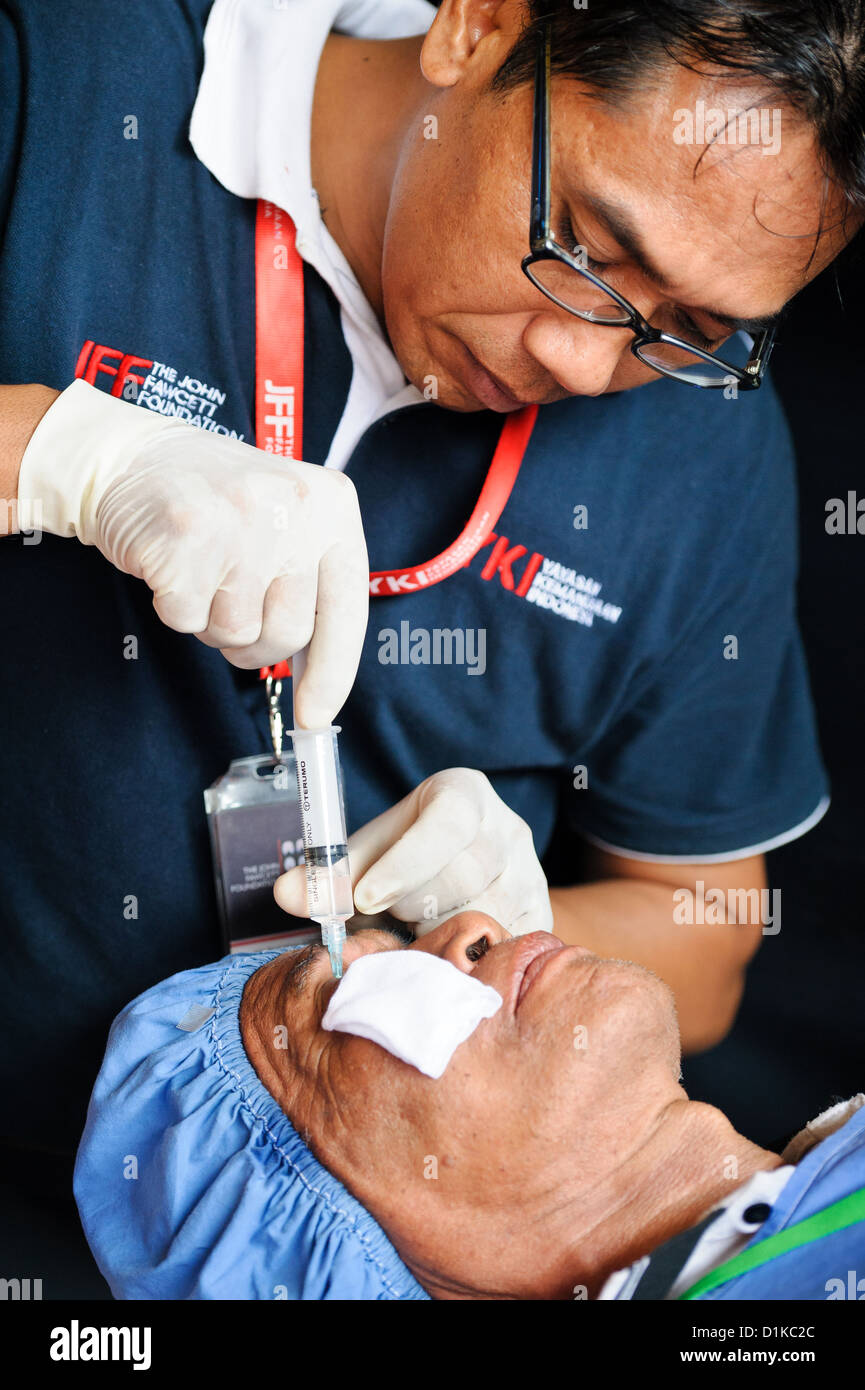 A patient being injected with local anaesthetic prior to surgery to