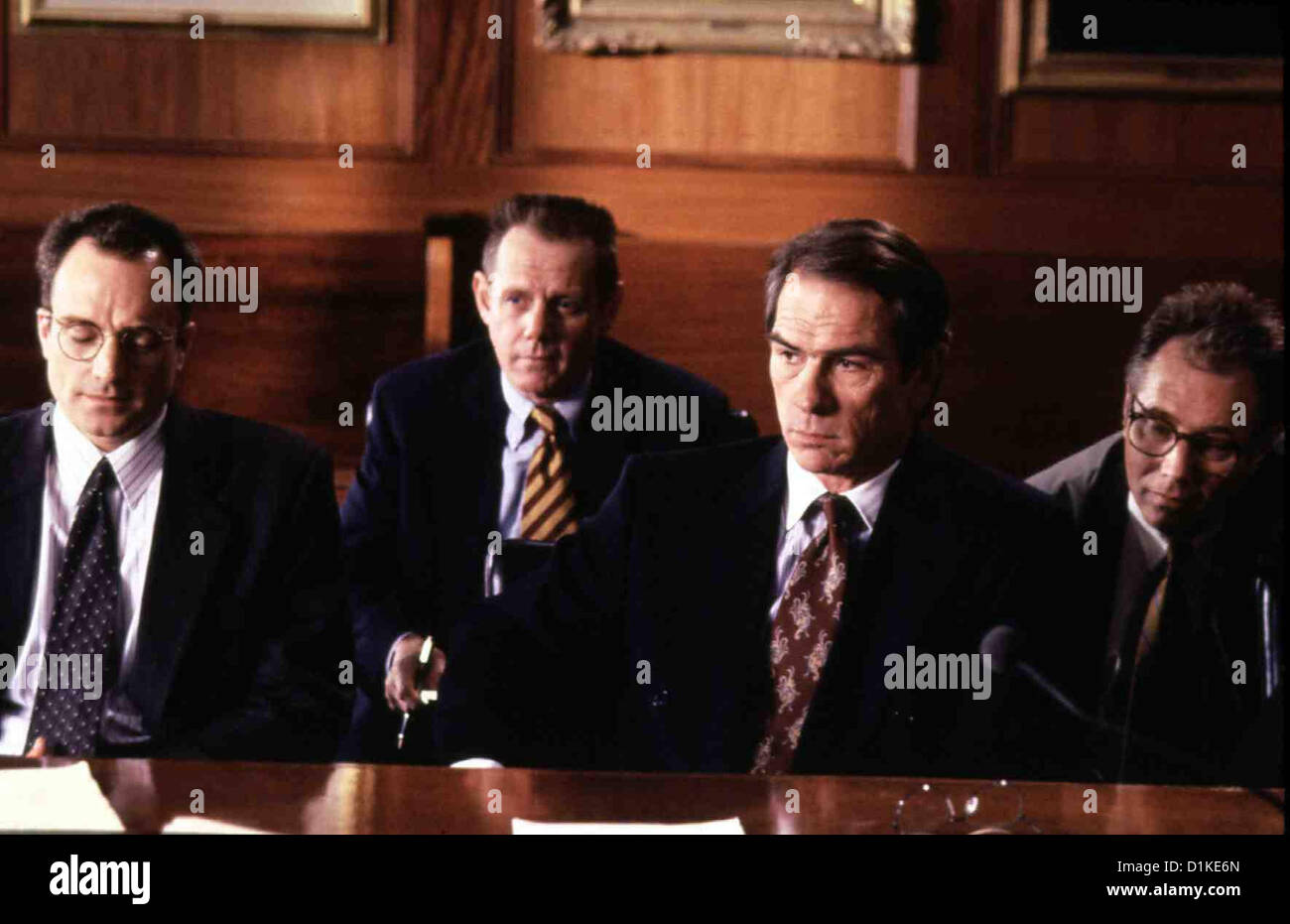 Der Klient  Client,  Tommy Lee Jones FBI und besonders Staatsanwalt Roy Foltrigg (Tommy Lee Jones, 2vr) wollen Mark zwingen, Stock Photo