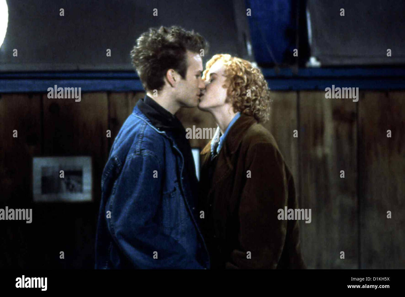 Sarah trigger hires stock photography and images Alamy
