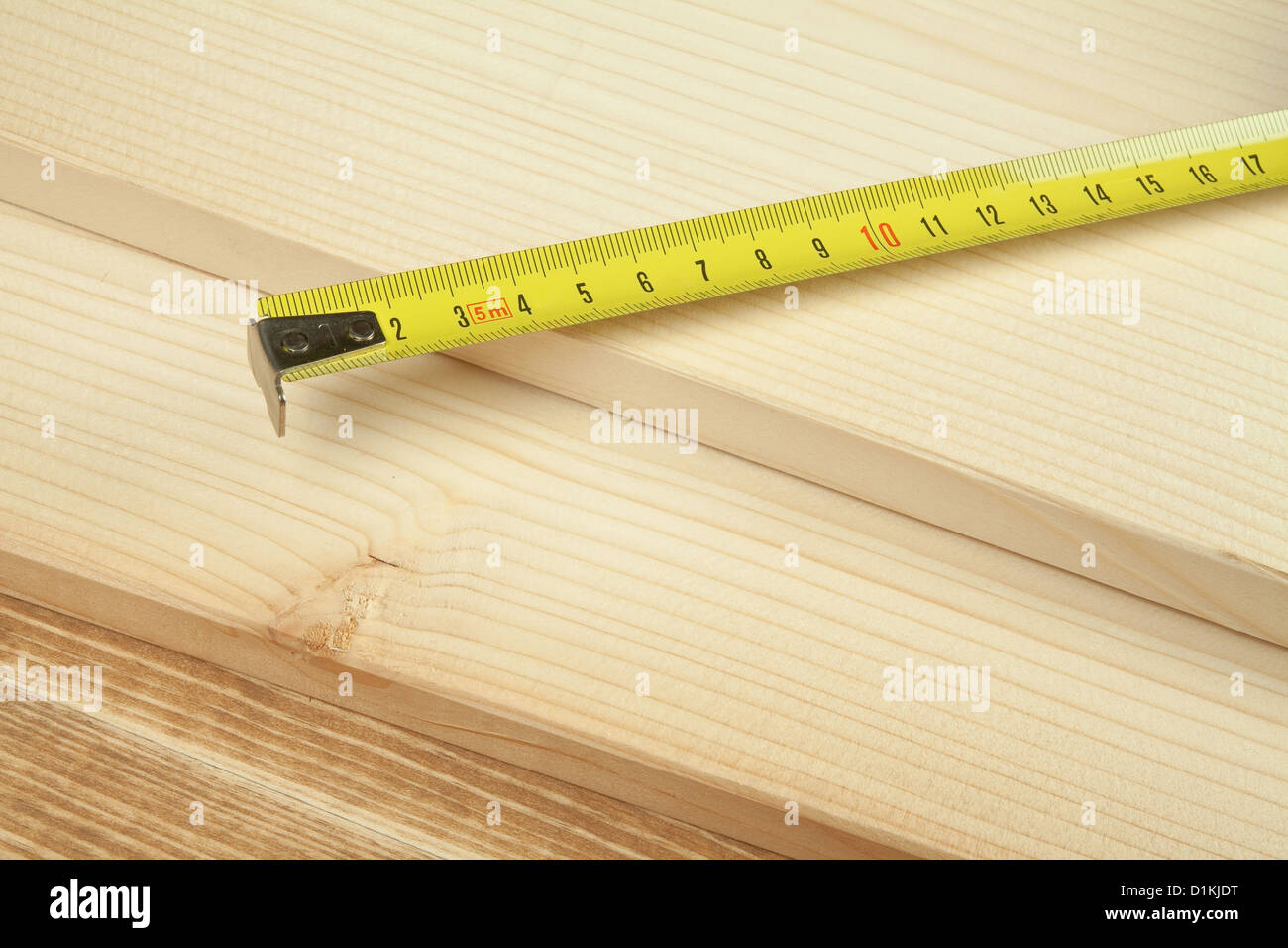 Yellow ruler hi-res stock photography and images - Alamy