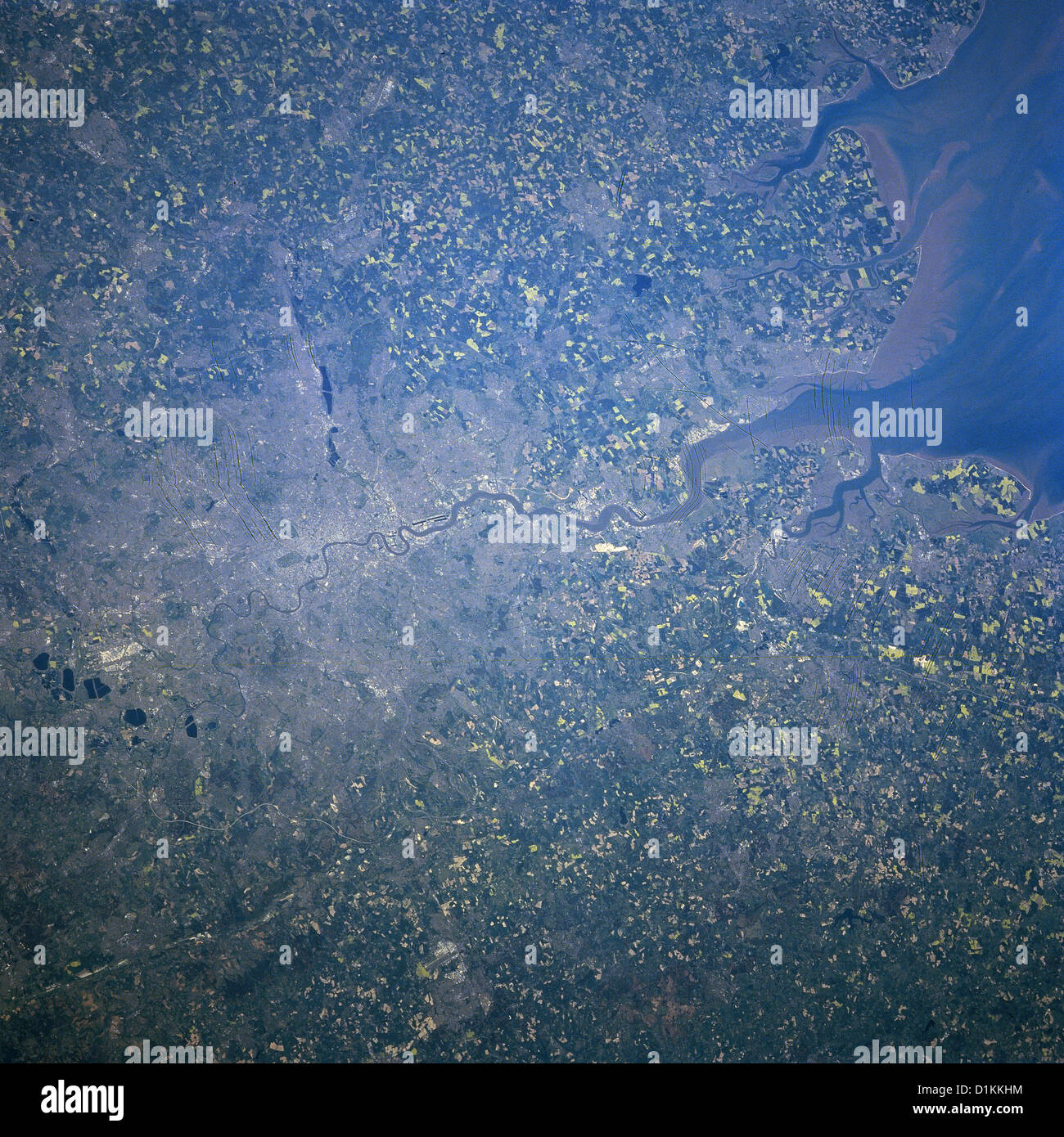 Satellite image london thames hi-res stock photography and images - Alamy
