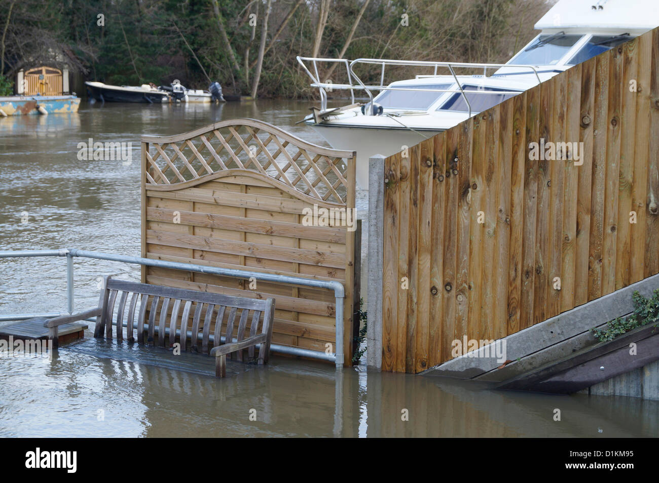 Thames Ditton, UK. 27th Dec, 2012. River Thames flooding at Thames Ditton Stock Photo