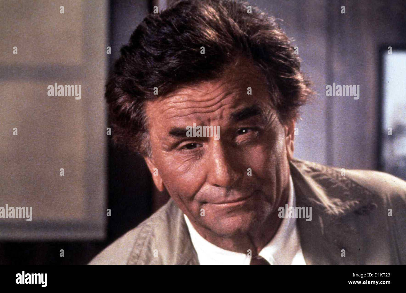 Der Tote In Der Heizdecke Columbo It's All In Game Peter Falk Columbo