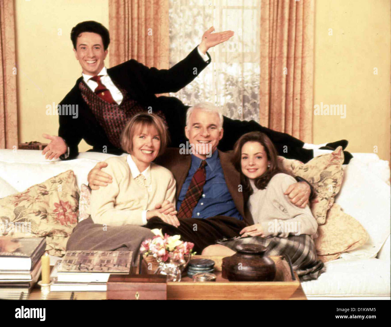 Ein Geschenk Des Himmels Vater Der Braut 2 Father Bride Ii Martin Short Diane Keaton Steve Martin Kimberly Williams Stock Photo Alamy