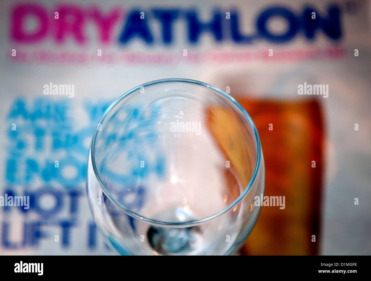 Dryathlon - sponsored teetotal January for Cancer Research UK, London Stock Photo