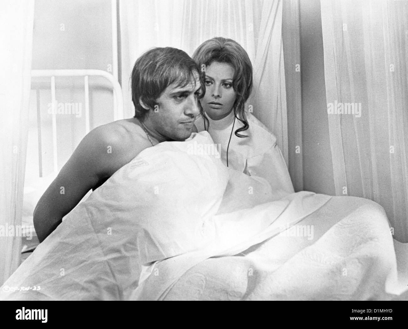 Die Sünde Bianco Rosse E... Szenenbild Stock Photo Alamy