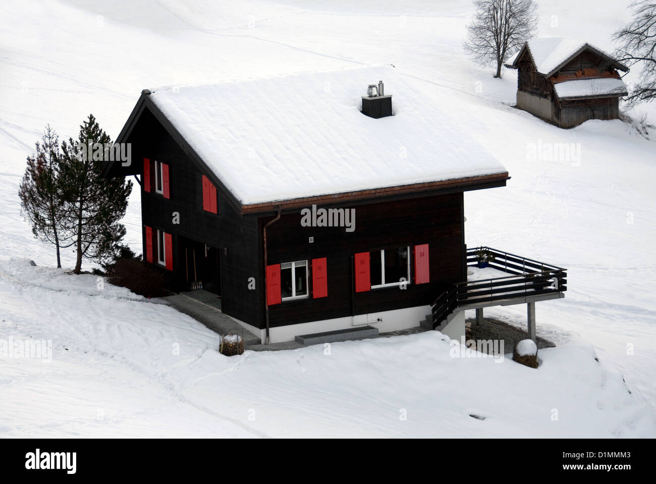 Swiss chalet switzerland hi-res stock photography and images - Alamy