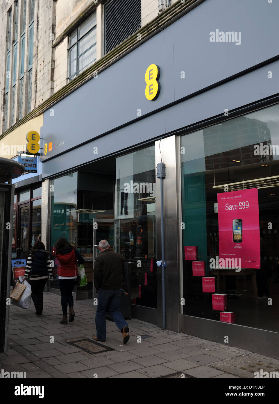 Mobile phone shop uk hires stock photography and images Alamy