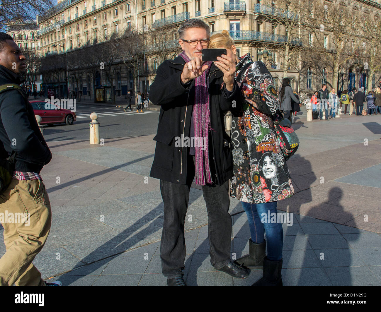 Paris, France, Couple Tourists, Taking Self Portrait Photos with Iphone  Camera, Street Scenes Stock Photo - Alamy