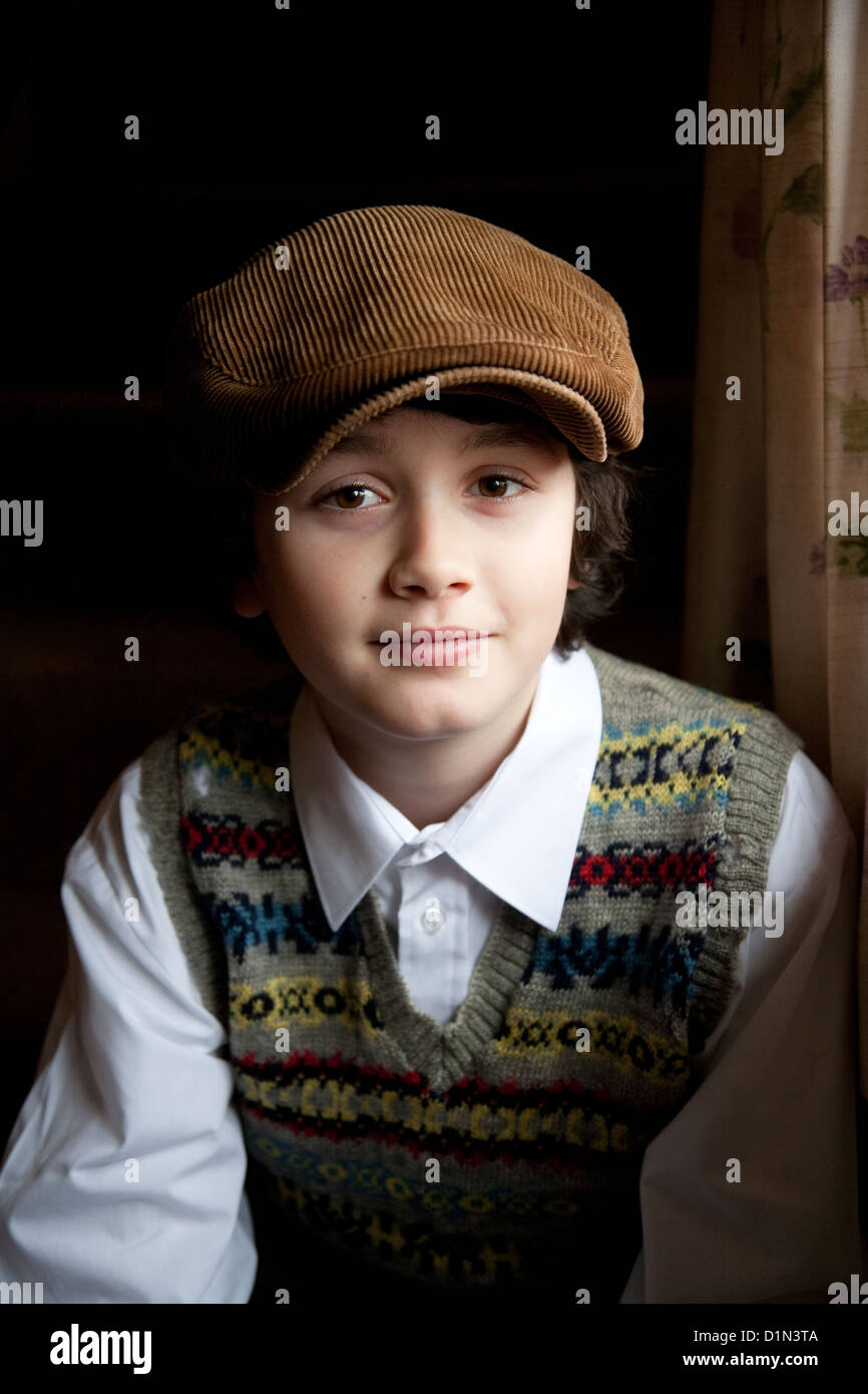 Victorian boy cap costume hi-res stock photography and images - Alamy