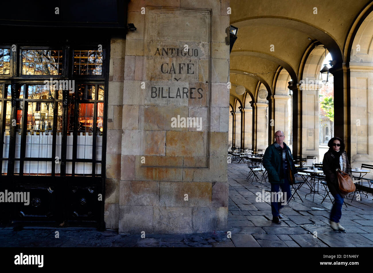 Old Café and biliards in Barcelona port. Nowadays, luxury restaurant '7 puertas' Stock Photo
