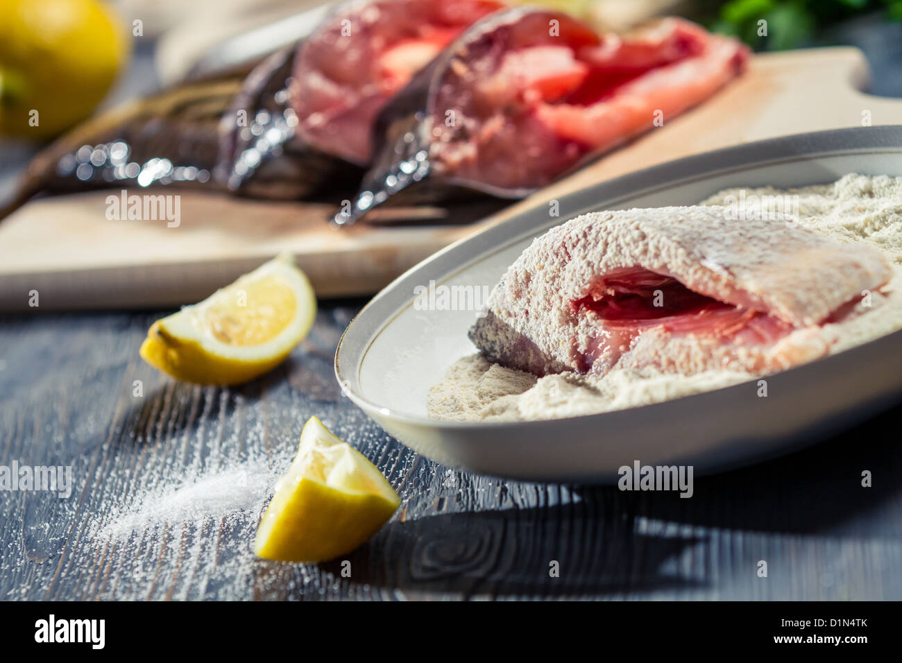 Fish seasoned flour hires stock photography and images Alamy