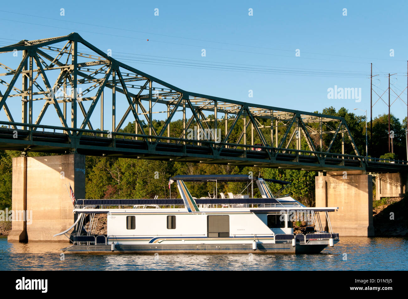 Houseboat on Greers Ferry Lake, Arkansas Stock Photo Alamy