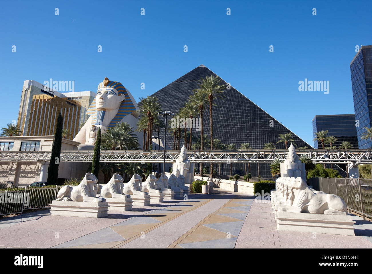 Luxor las vegas hi-res stock photography and images - Alamy