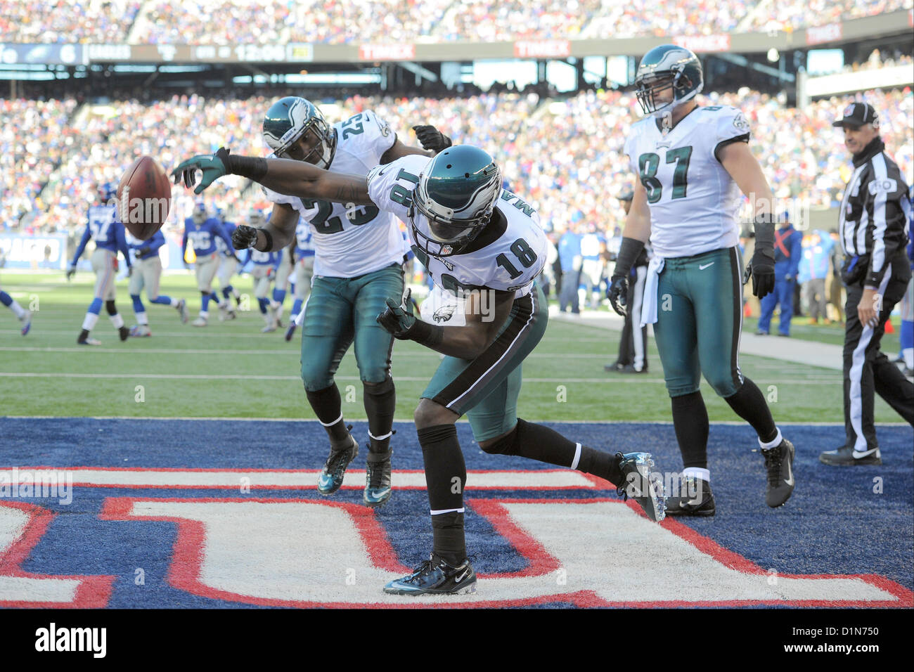 New Jersey, USA. 30 December 2012: Philadelphia Eagles wide receiver Jeremy Maclin (18) after scoring a touchdown during a week 17 NFL matchup between the Philadelphia Eagles and New York Giants at MetLife Stadium in East Rutherford, New Jersey. Stock Photo
