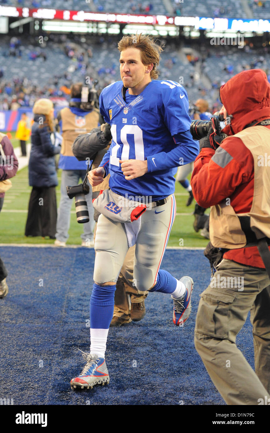 New Jersey, USA. 30 December 2012: New York Giants quarterback Eli Manning  (10) during a week