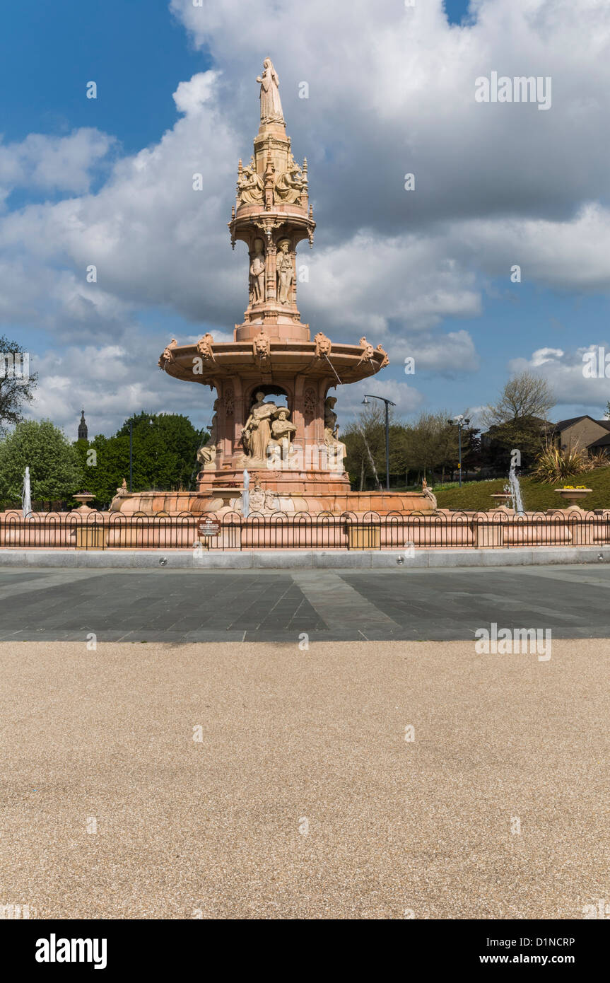 Doulton Fountain Glasgow Green Glasgow. The world's largest Terracotta