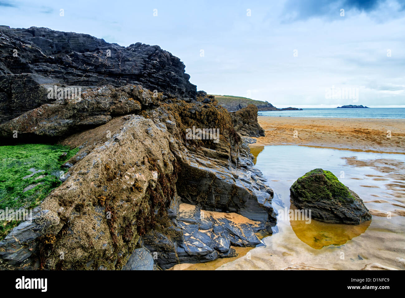 Cliffs and rock pool, Harlyn Bay, Cornwall, England Stock Photo Alamy