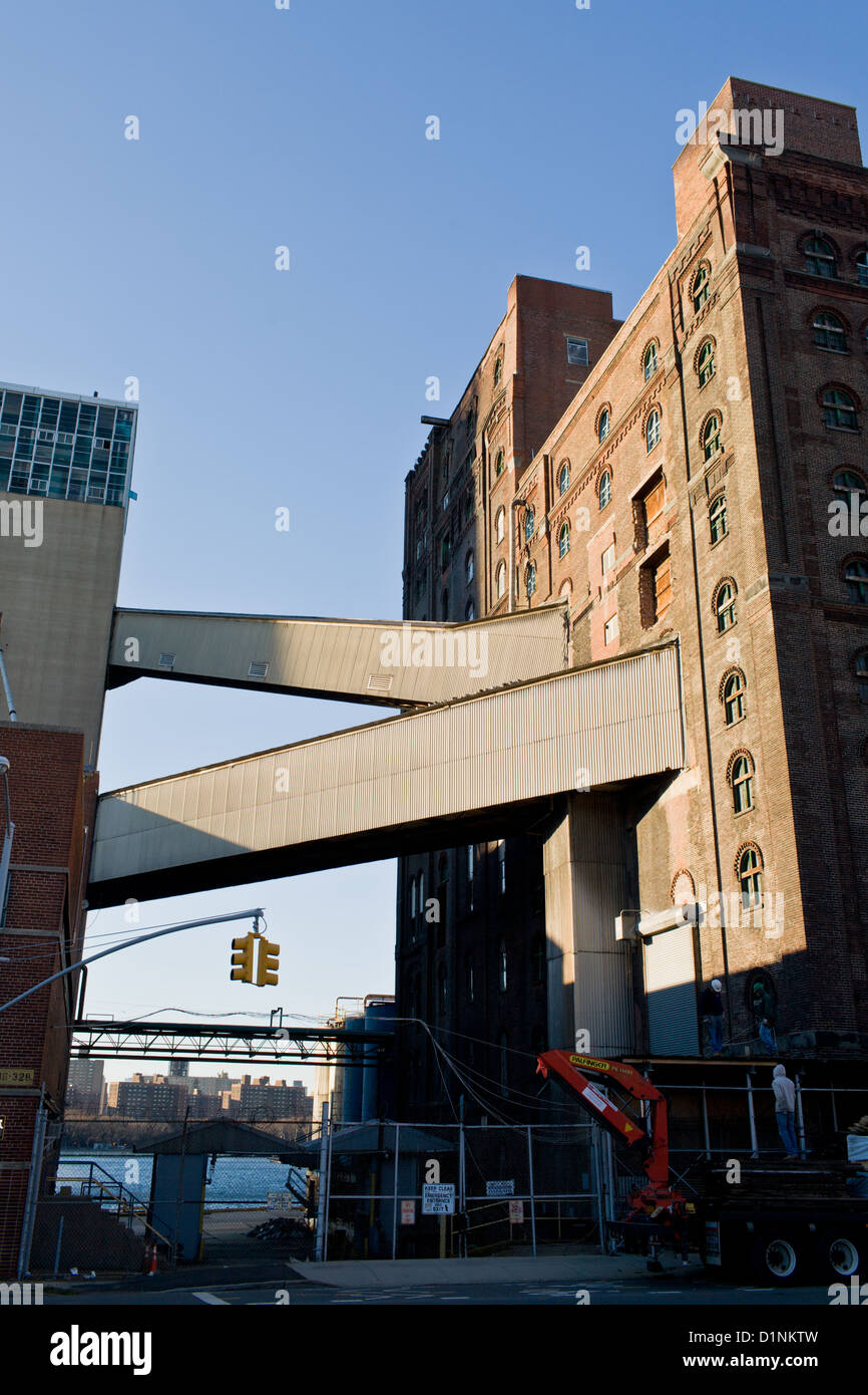 Domino Sugar Factory, Williamsburg, Brooklyn, New York Stock Photo Alamy