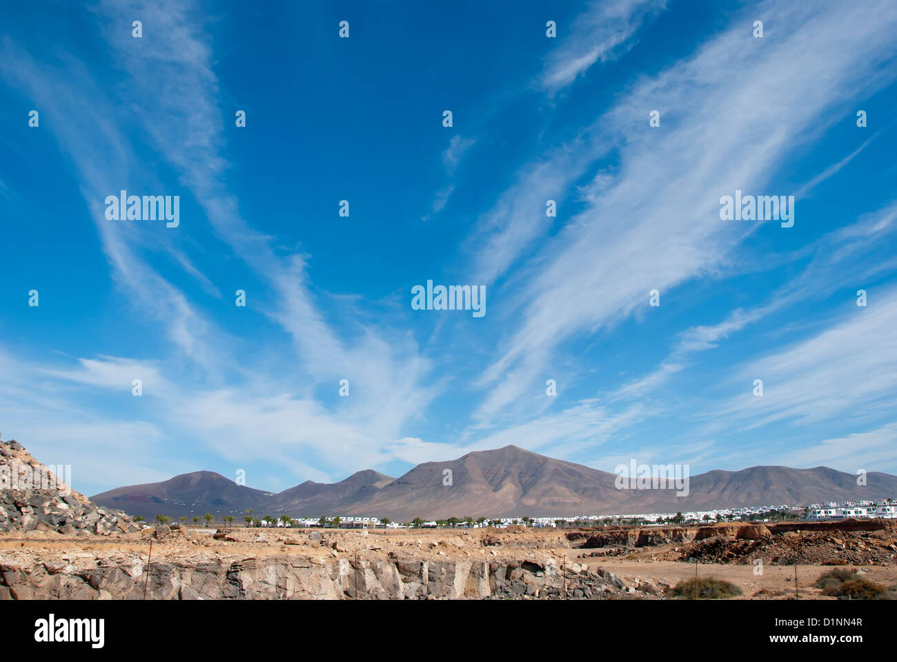 Extinct volcanoes hi-res stock photography and images - Alamy