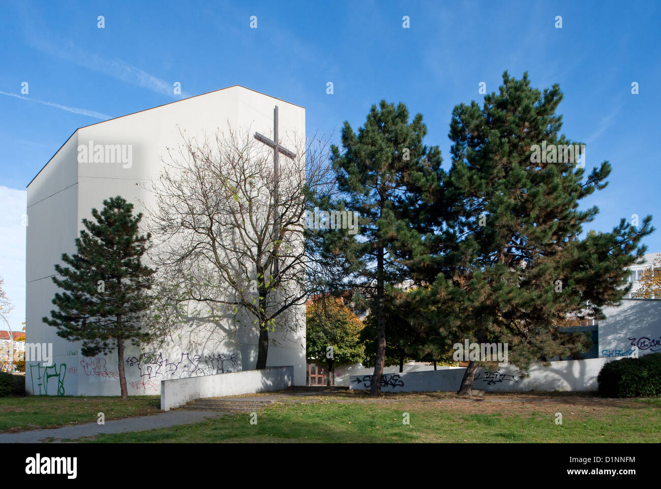 Berlin germany church wedding place hi-res stock photography and images ...